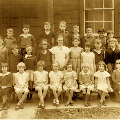Roche Point School Class of 1935