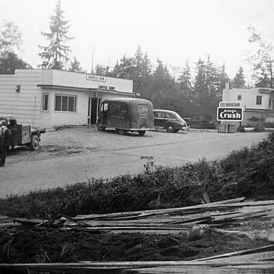 Amble Inn coffee shop & gas station