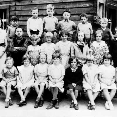 Roche Point School class photo, 1936