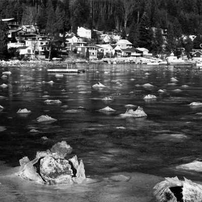 Deep Cove frozen