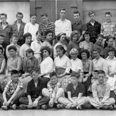 Burrard View School Grade 7/8 pupils