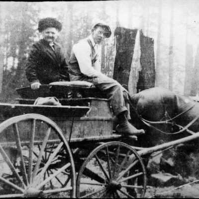 Woodland's road gang, Delivering food