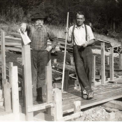 John Moore Sr. and worker