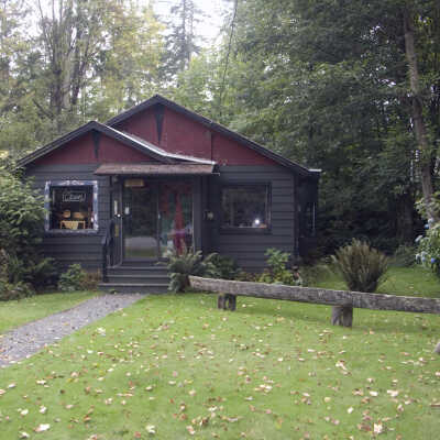 Coast Raven Studio store on Old Dollarton