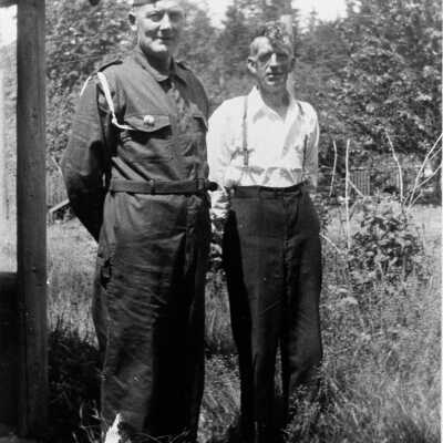 Gillis, Mr Jack (John Ernest) and friend