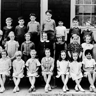 Roche Point School class photo, 1938