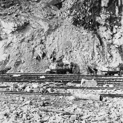 Granite Quarries Ltd, , rail-lines to move the flatbeds filled with rock