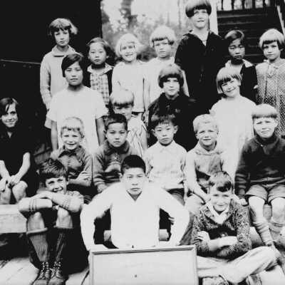 Roche Point School class photo