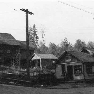 Moore store & Texaco gas station