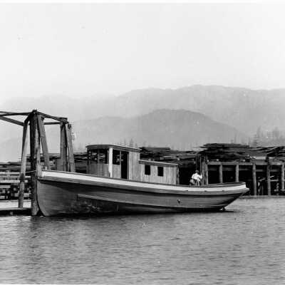 DOLLARTON tug under construction Jun 1919