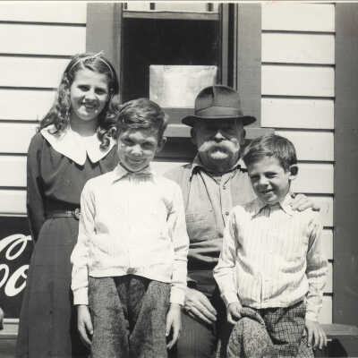 John Moore Sr, Edna, Jim and Tom 1942