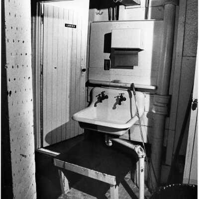 DCYC Sink by Washroom