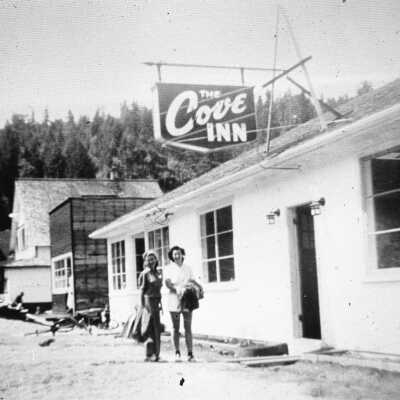 Second Street, Cove Inn