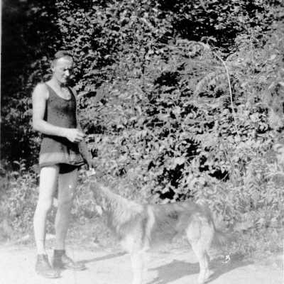 Gillis, Big Jack with dog on Harris Ave