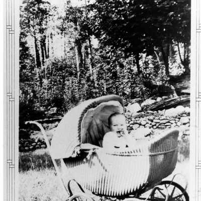Stirrat, Robert Jr in wicker carriage