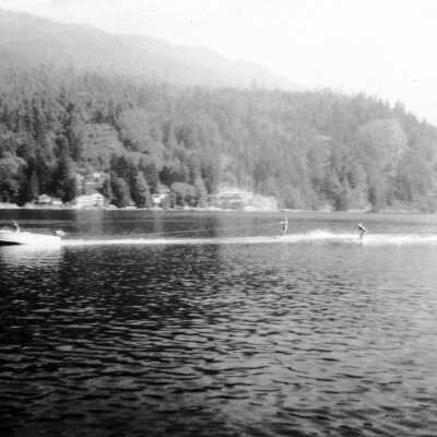 Waterskiiers