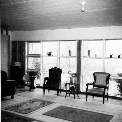 Stirrat Family Home, Living Room
