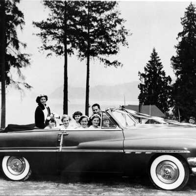 May Queen, attendants in car