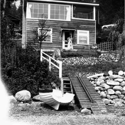 Wilfred Crane Summer Cottage on Panorama