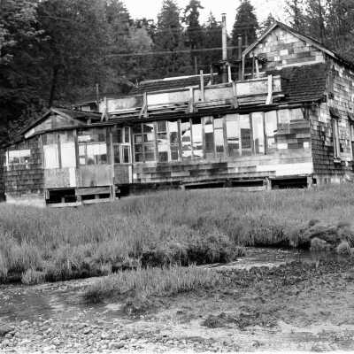 Maplewood Mudflats, Front view, waterside