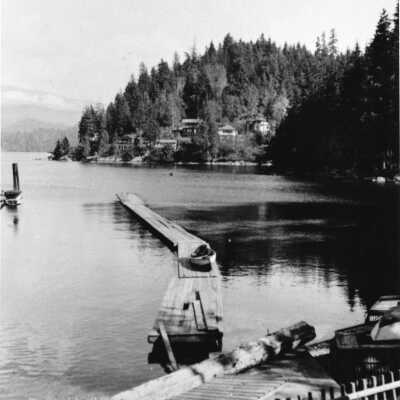 Deep Cove Motel Dock, original floats