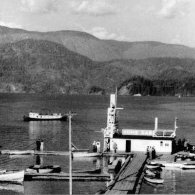 Home Gas Barge from Government Wharf