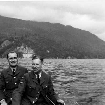 Russell, Les in Centre