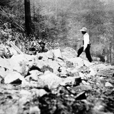 Building road to Woodlands, c1910