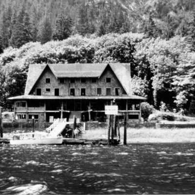 Wigwam Inn during filming of 'The Grove'