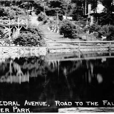 Road to Falls - Indian River Park, Cathedral Avenue.