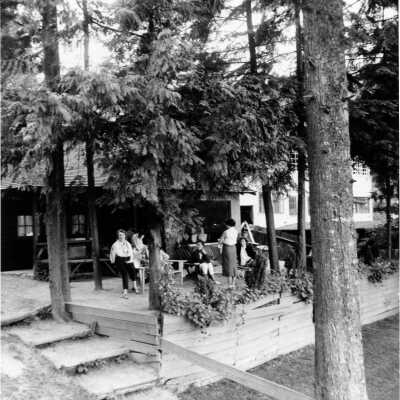 Deep Cove Motel
