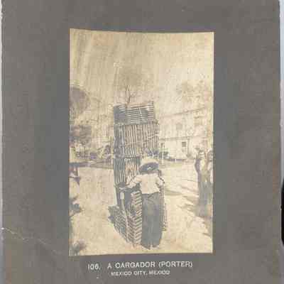 A Cargador (Porter)
