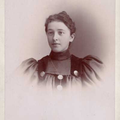 Minnie Moore