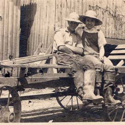 Ruby Matthews in Wagon