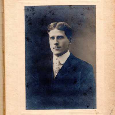 Howard McClurg