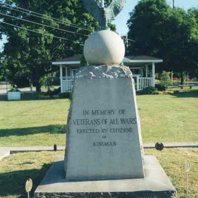 Veterans Memorial, 2002
