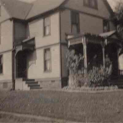 Brockett House