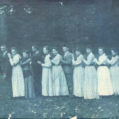 Men and Women in a Row