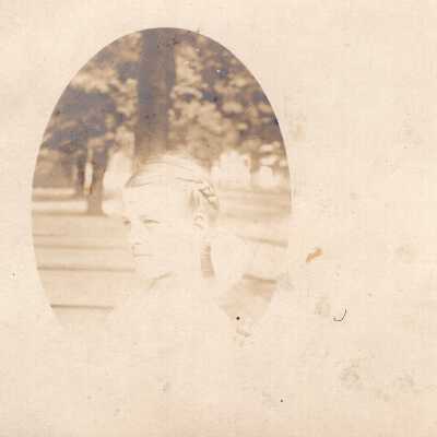 Eva McLean, 1908