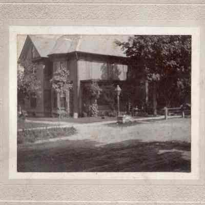 Bidwell House & Store