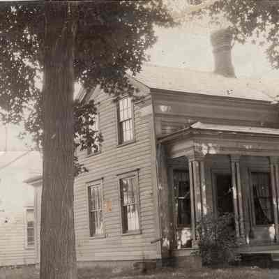 Brackin House