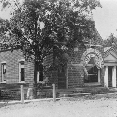 Kinsman Banking Company