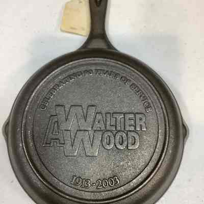 Walter A Wood 90 years #5 skillet