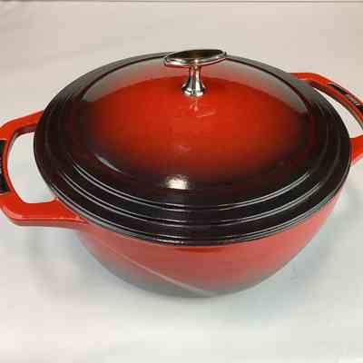 Red-Black Gradient USA Enamel 7.5 quart Dutch Oven (prototype)