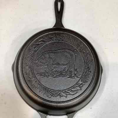 Unreleased Farmhouse Series Pig #8 skillet