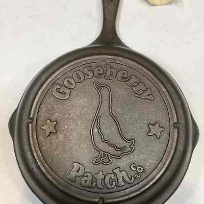 Gooseberry Patch #5 skillet