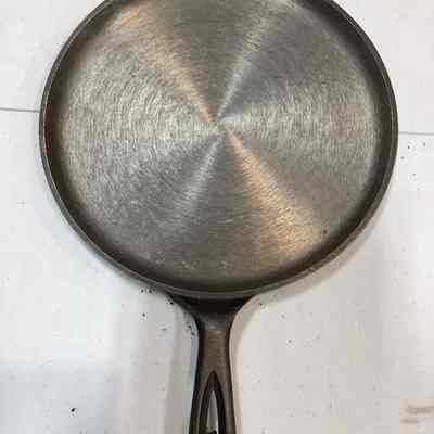 #9 Round Griddle milled surface 9OG