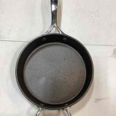 Signature Series 10 inch skillet