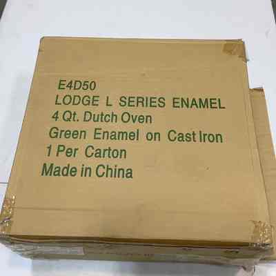L Series 4 quart dutch oven green enamel new open box