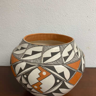 Olla (Acoma NM)